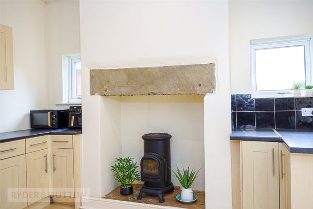 139, Cowcliffe Hill Road, West Yorkshire photo 4