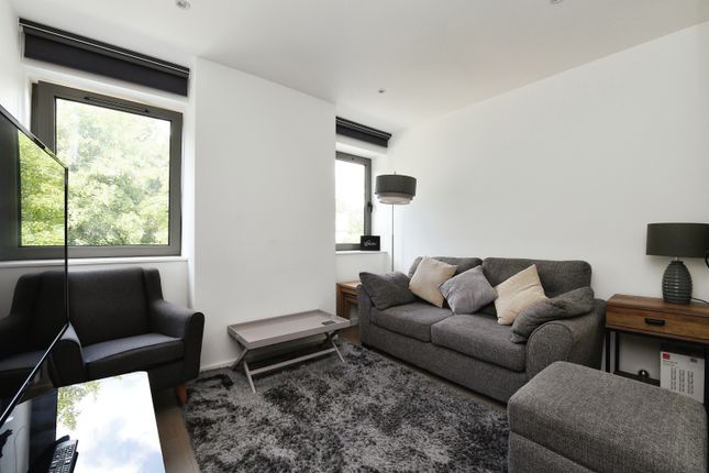 Flat for sale in Hubert Road, Brentwood, Essex