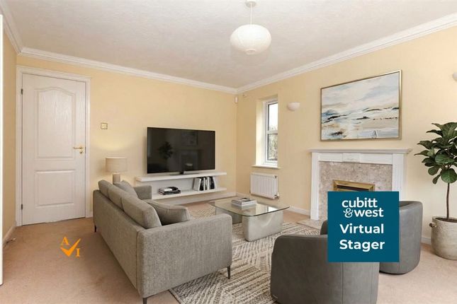 Hillbury Gardens, Warlingham photo 2