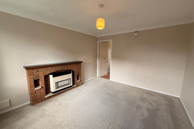 45, Elmstead Crescent, Crewe photo 3