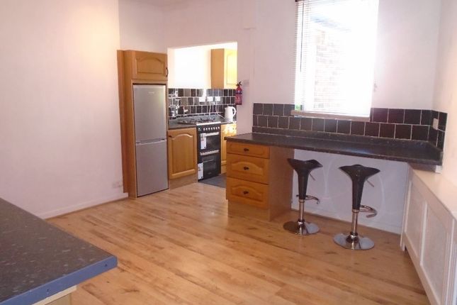 21, Turton Road, Tottington photo 4