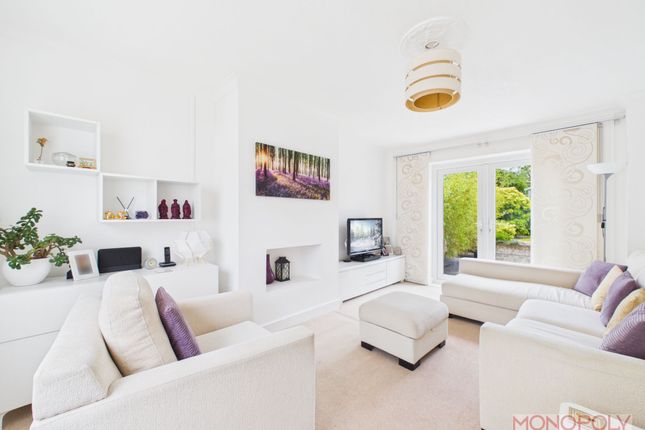 6 New House Avenue, Wrexham photo 2
