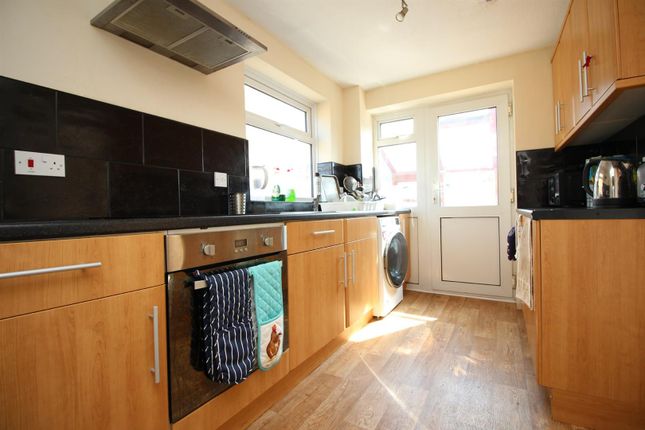 3, Ringwood Close, Kent photo 2