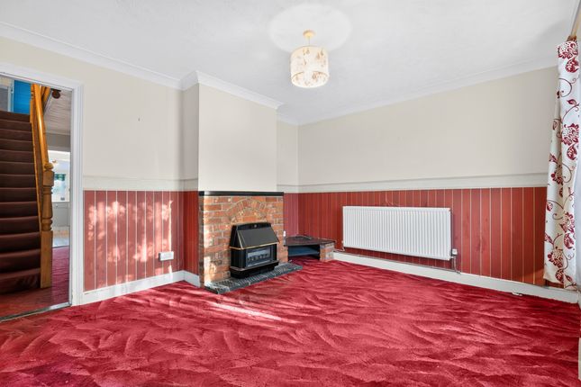 15 Church Road, Great Cornard, Sudbury photo 2