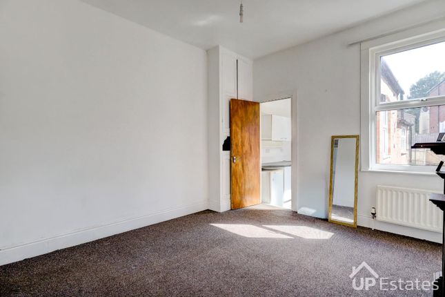 11, Wyley Road, Coventry photo 3
