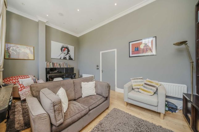 Flat 1, Littleberry Court, 5, St. Vincents Lane, London photo 3