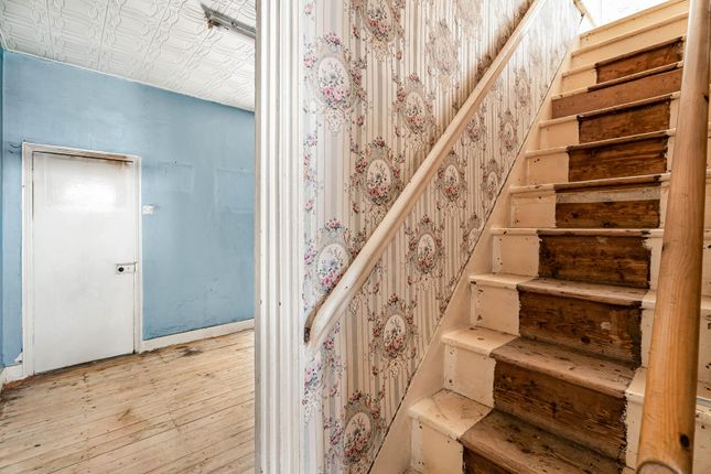 44, Argyle Road, London photo 2