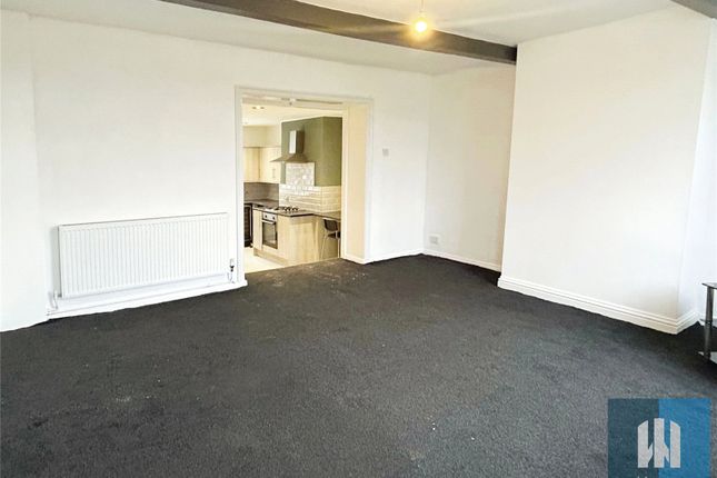 119, Longwood Gate, Huddersfield photo 3