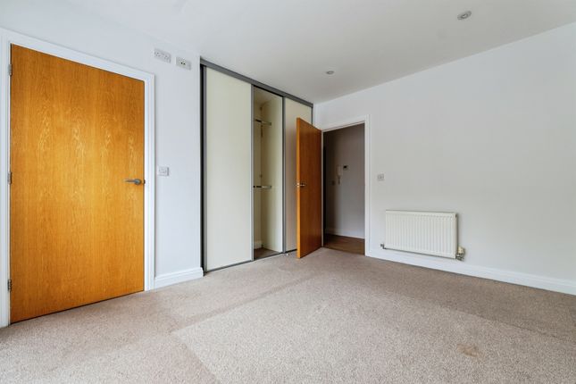 Flat 2, 46, Princess Road East, Leicester photo 4