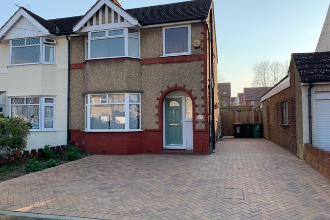 Thumbnail Semi-detached house to rent in Suncote Avenue, Luton