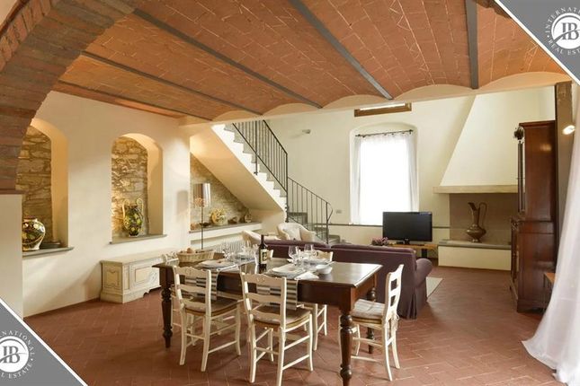 Villa for sale in Castellina In Chianti, Tuscany, 53011, Italy