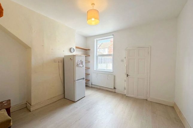 5 Oxford Street, Grantham photo 3