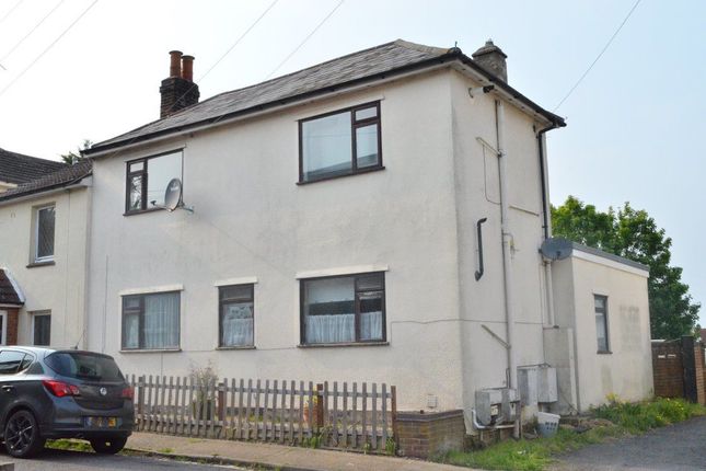 Thumbnail Flat to rent in Spurgeon Street, Colchester