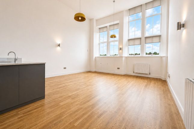 52, Whinny Brae, Dundee photo 2