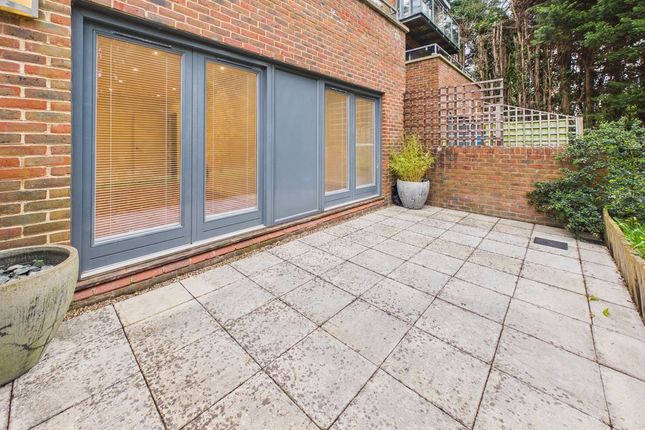 2 The Cascades, 18 Valley Road, Kenley photo 2