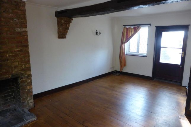 61 St Jude's Road, Englefield Green photo 5