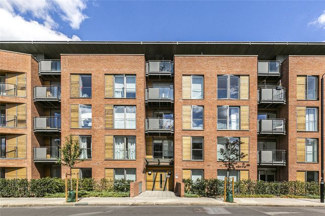 Flat for sale in Beaufort Court, 65 Maygrove Road, London