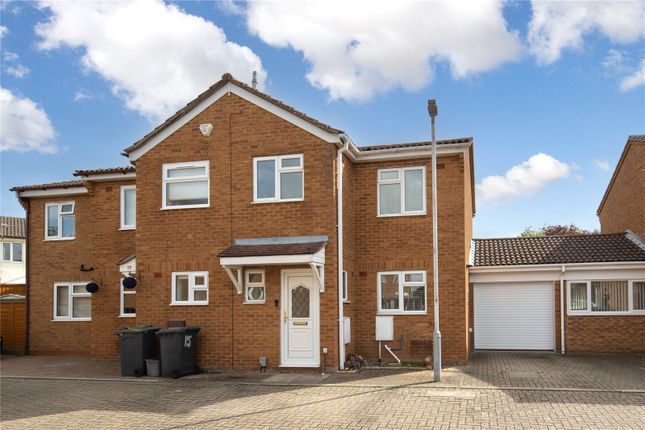 Thumbnail Semi-detached house for sale in Radstone Place, Luton, Bedfordshire