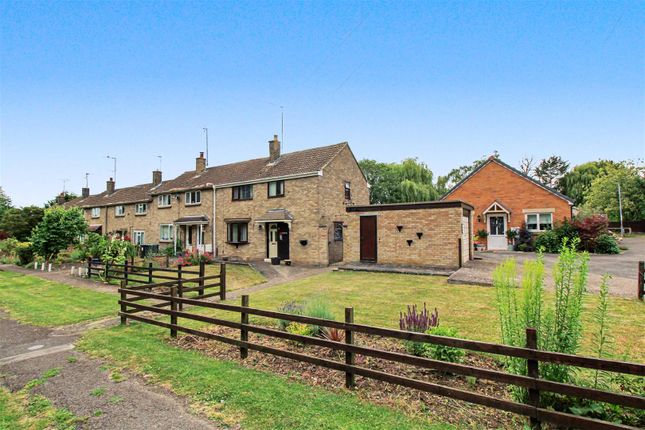 3-bed house on 23, Barnards Way, Kettering, £230,000