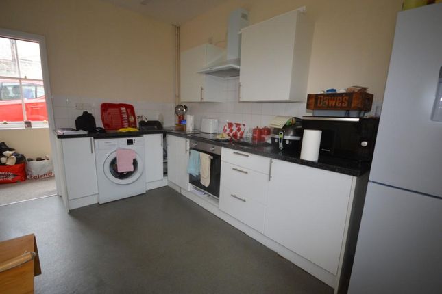 1,Basset Court, Basset Street, Redruth photo 3