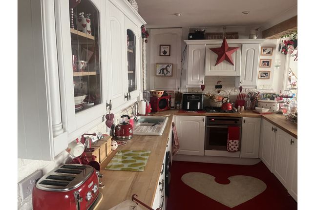 11, Waunfawr Park Road, Newport photo 5