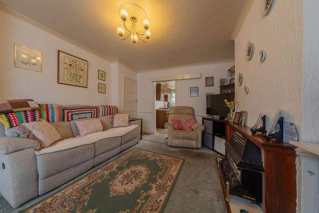 67, Colindale Road, Birmingham photo 4