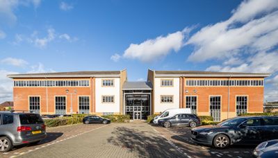 Office to let in Sapphire House, Crown Way, Rushden, Northamptonshire