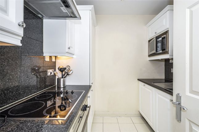 Flat for sale in Point West, London