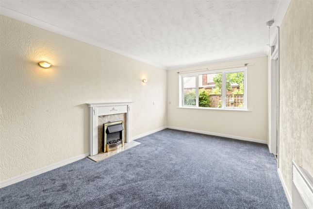 Flat 7, Redfern House, Harrytown, Stockport photo 4