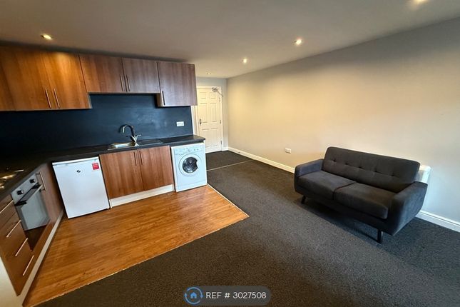 Flat, Empire House Cleveland St, Doncaster photo 4