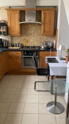 Shared accommodation to rent in Smithy Street, Whitechapel/Stepney Green