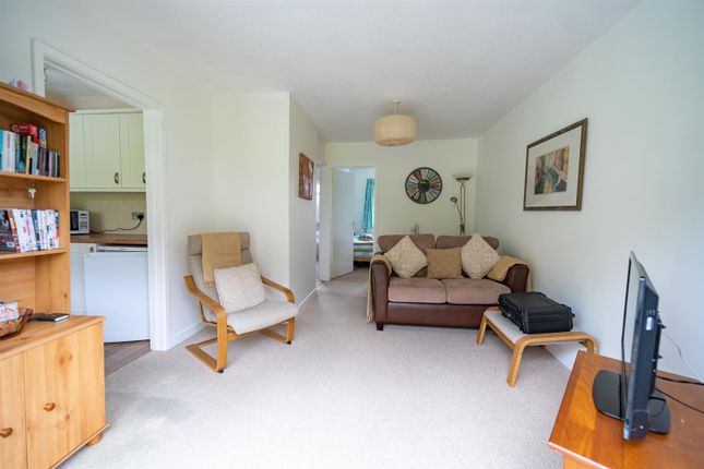 8, Bay View, Swansea photo 2