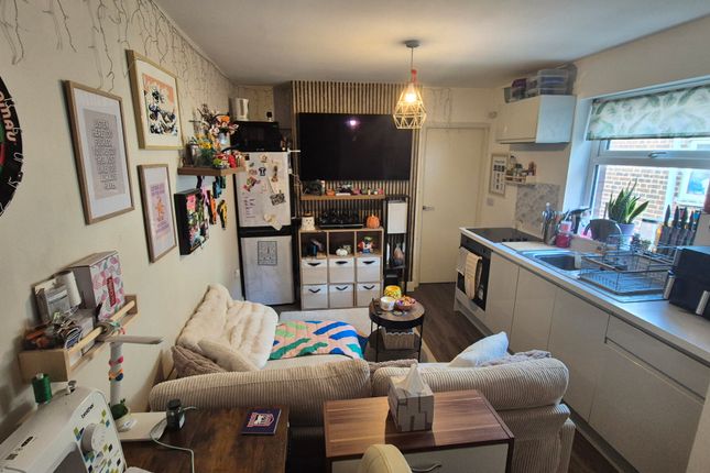 Walpole Road, GREAT YARMOUTH photo 3