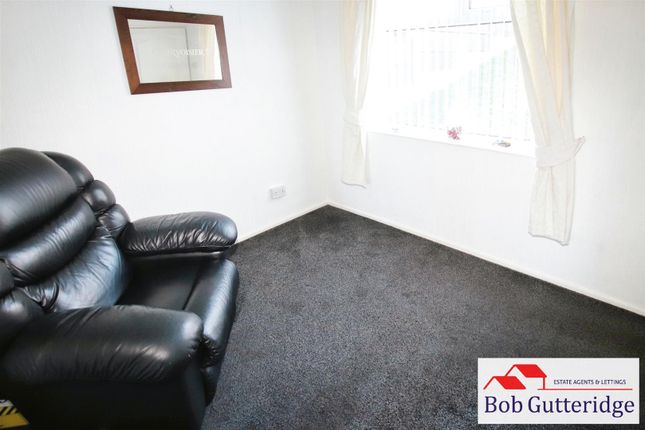 Town house for sale in Whitethorn Way, Chesterton, Newcastle