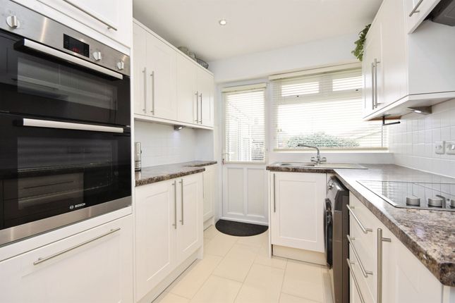 50, Newlands Road, Billericay photo 4