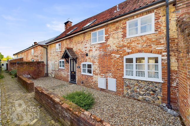 Cottage for sale in Stanley Road, Roydon, Diss
