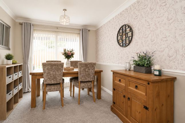 31, Dunlin Close, Stockton-On-Tees photo 4