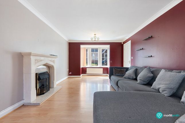 8, Church Glebe, Sheffield photo 3