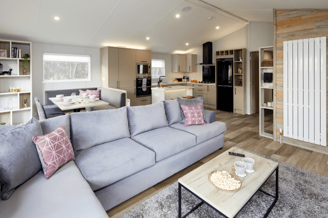 3-bed caravan on 8, Flamingo Land, Malton, £155,000