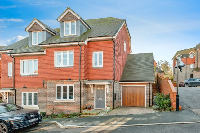 Thumbnail Semi-detached house for sale in Clockfield, Crawley