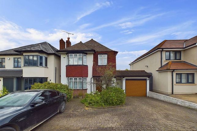 Thumbnail Detached house for sale in The Grove, Bexleyheath, Kent