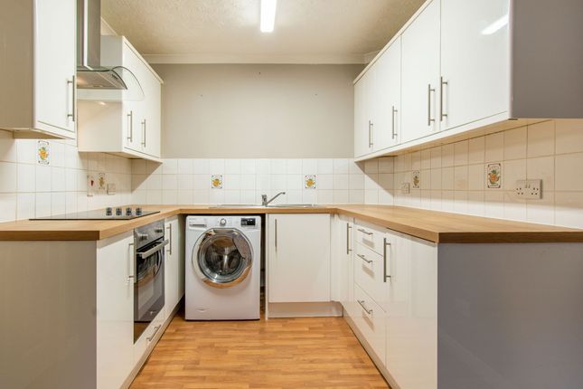 Flat 8, Trewartha Court Pound Street, Liskeard photo 4