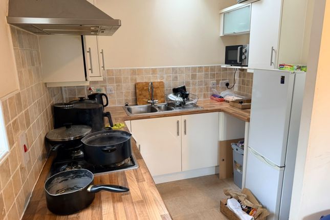 7, Stuart Drive, THETFORD photo 3