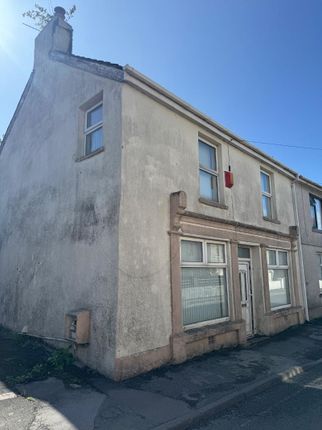 3-bed semi-detached on 4 Station Road, Kidwelly, £68,000