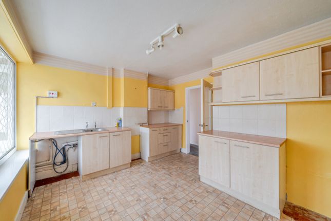 8, Chester Place, Cleethorpes photo 2
