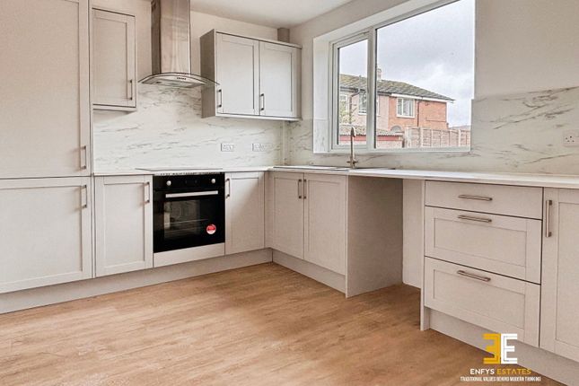 5, Pendyffryn, Llandudno Junction photo 4