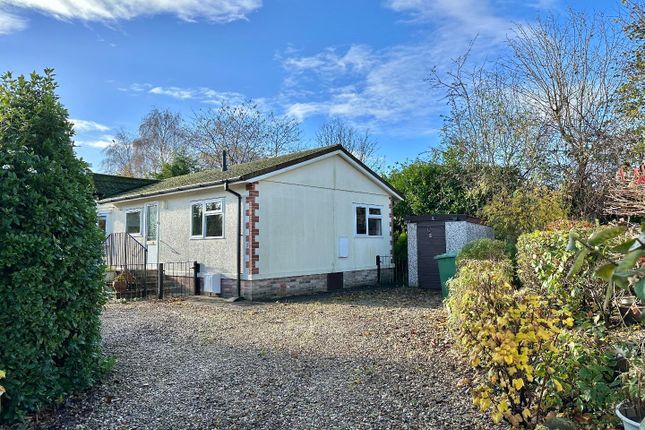 Mobile/park home for sale in Meadowside, Linton On Ouse, York