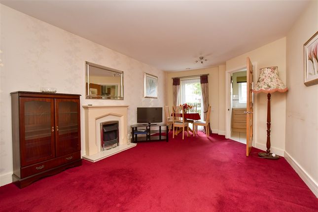 Waterloo Road, Epsom photo 4