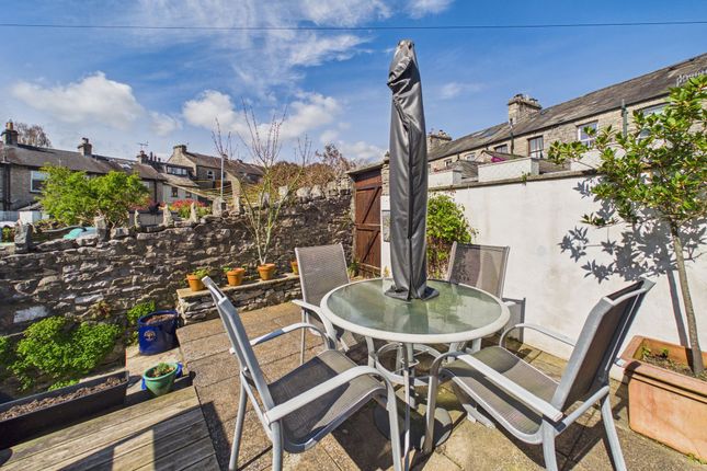 2 Crook Lea, Kendal photo 2