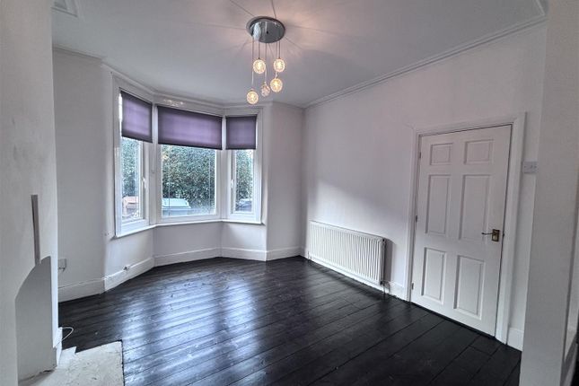 159, Winchester Road, London photo 3